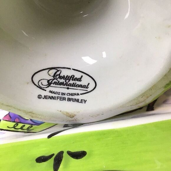 Mug and plate “Shoe Girl “ by Jennifer Brinley - Picture 3 of 6